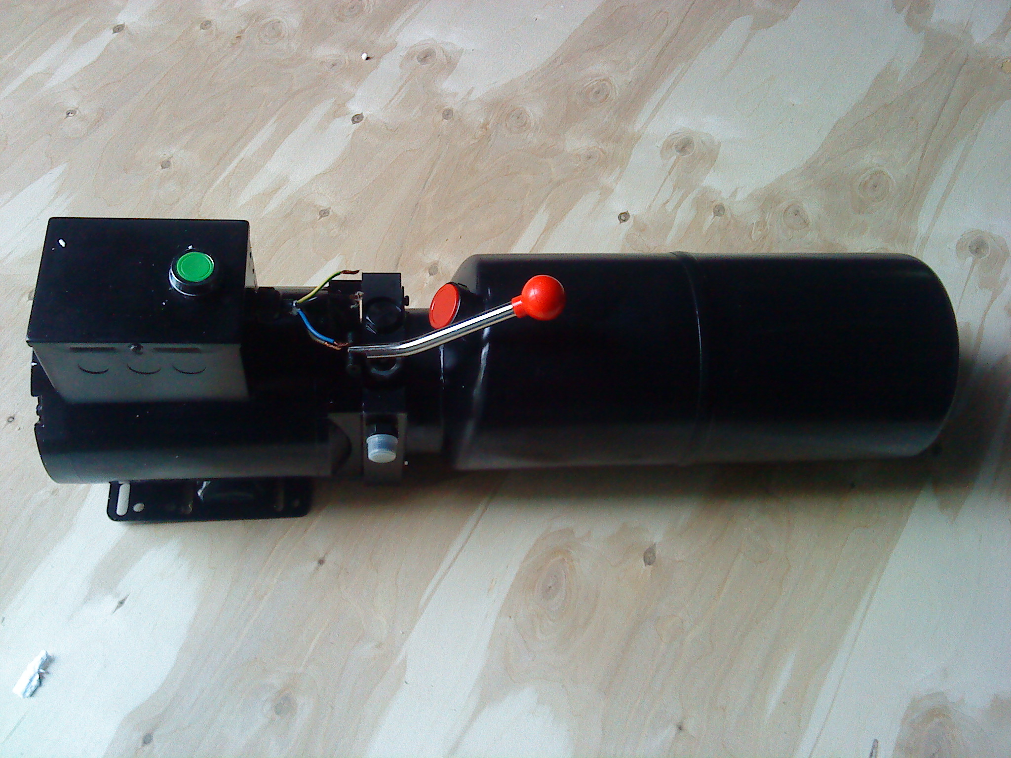81513002 Гидростанция 380В  3HP Ручная трехфазная (2,2кв) до 5тн